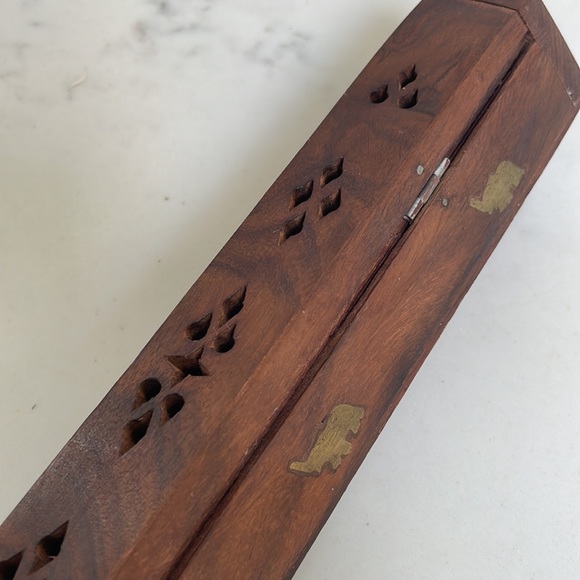 incense holder with incense sticks - Picture 6 of 9